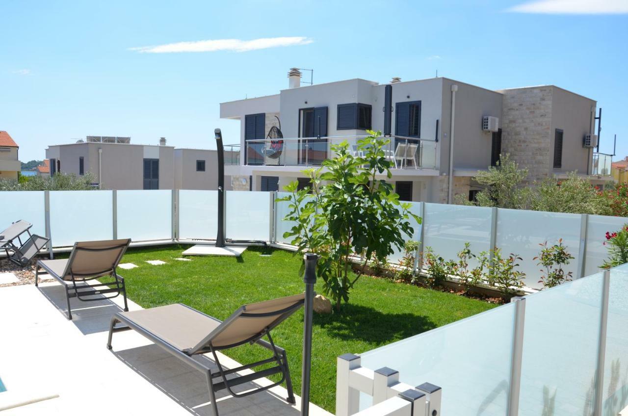 Villa Karen Vodice Grgurev Ante Kukure 93 Exteriör bild